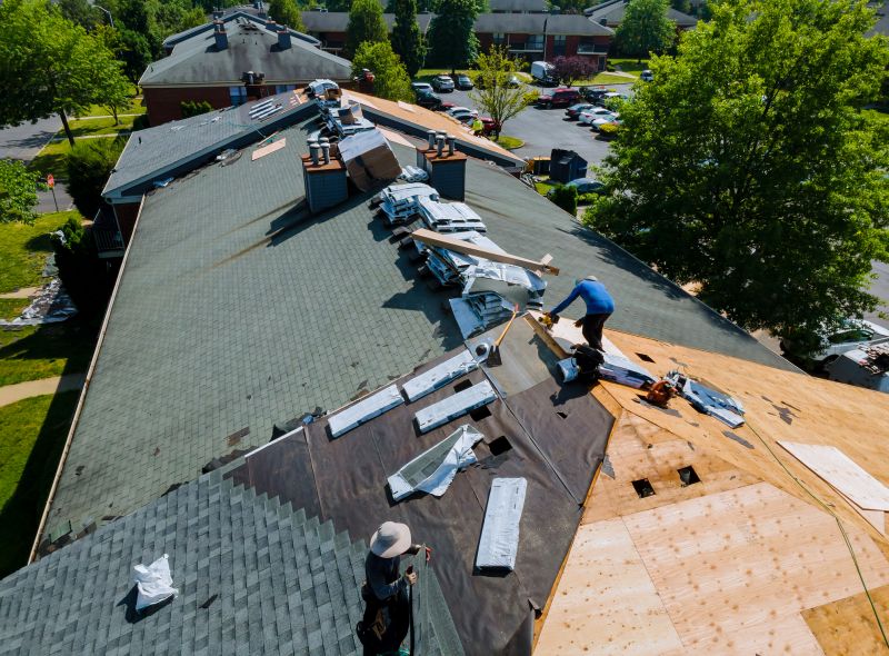 Roof Shingles Installation